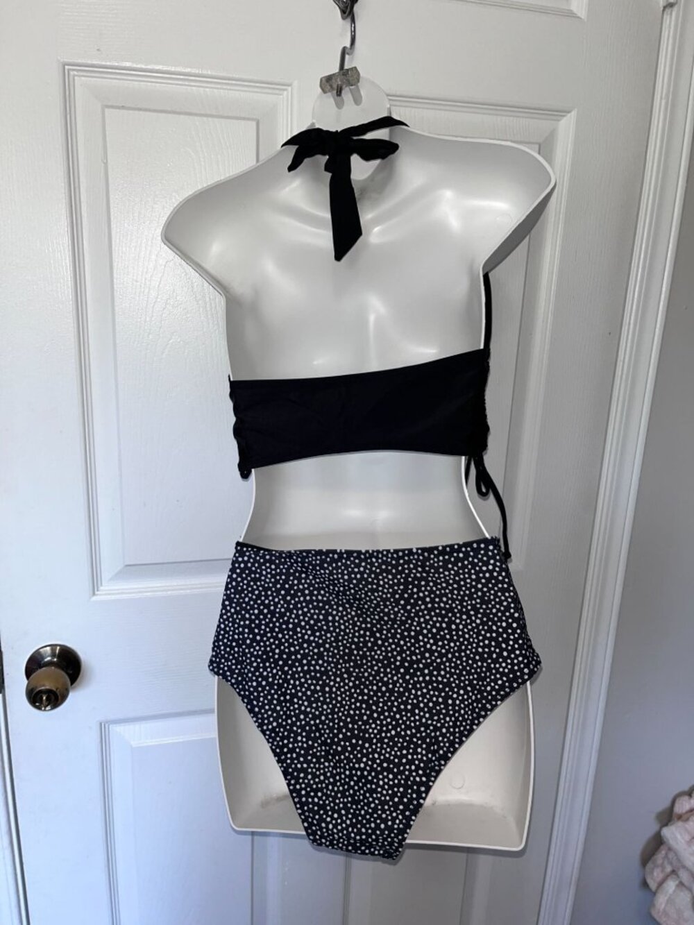 NWT Two-Piece Black Halter Bikini Set High-Waist Polka Dot Womens L - Picture 3 of 5